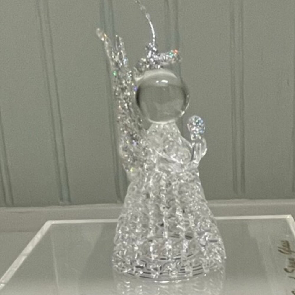Unique Treasure Ornaments Spun Glass Angel Ornament - Picture 4 of 9
